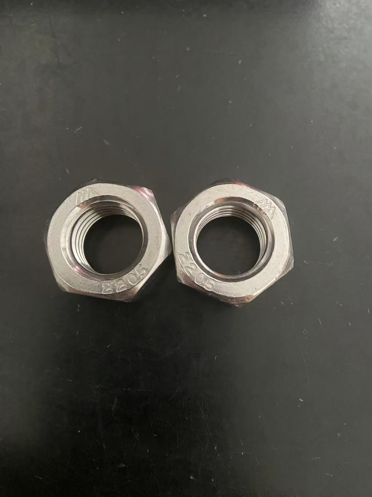 ���²�ͼ